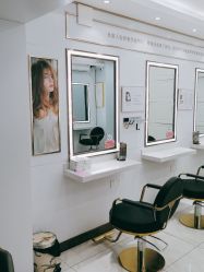 -镁连社·美联社