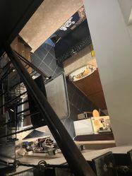 -威思丽高温瑜伽会馆