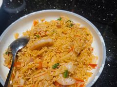 -K+全国连锁KTV(绿地缤纷天地店)