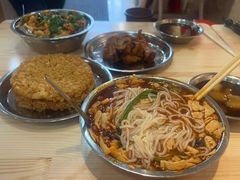 -柳州肥姨妈大骨螺蛳粉(东靖路店)