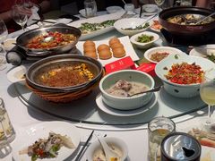 -饭怕鱼·黄焖鲟龙鱼(湖大店)