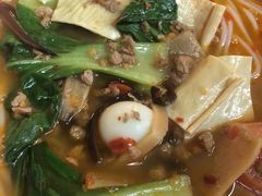 -蒙自源米线大王(东站店)