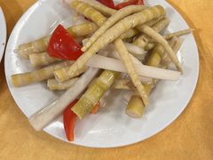 泡菜-荣生萝卜汤饭店