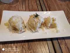 -玛格萝妮(汇智国际商业中心店)