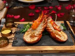 -恰餐厅及酒吧 CHAR Bar & Grill (北京丽都皇冠假日店)