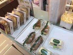 -凯司令(锦江乐园店)