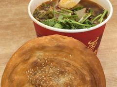 -江三王记牛杂馆(总店)