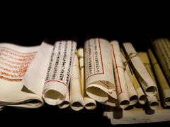 -邊城書店