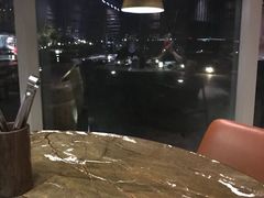 -山港凯悦酒店·BEBA海滩烧烤餐厅酒吧