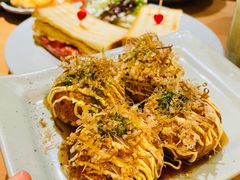 章鱼小丸子-Lia Cafe Bar Restaurant松山咖啡屋