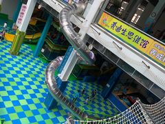 -蒙特利亲子乐园