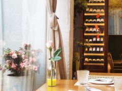 -Mark&Mars Restaurant