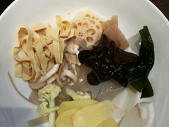 -成都你六姐·牛肉冒菜(城市集市合生汇店)