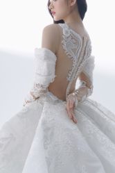 -MANLI BRIDAL婚纱