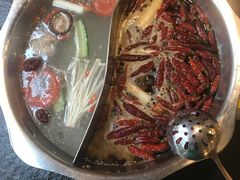-川成串·自助串串香火锅(朝阳店)