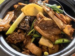 -辉记虾塘海鲜农庄
