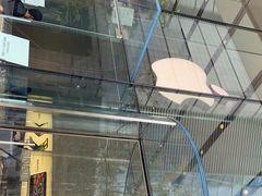 -Apple零售店(华贸购物中心店)