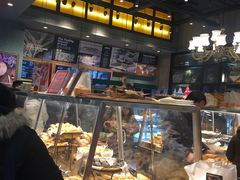 面包甜点陈列柜-东哥面包(江宁大润发店)
