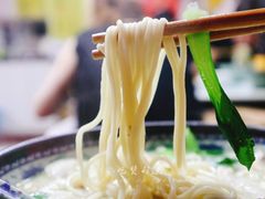 -明呈黄鱼面馆(斜土路店)
