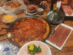 -旧街市鲜货老火锅(大光路店)