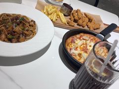 -必胜客(万达百货店)