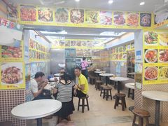 大堂-太婆抱罗粉…海南特色小吃(一市场店)