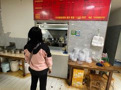 -铭记嘎洒生态鳝鱼(迎春街店)