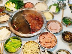 -憨铁匠老火锅(龙岗万科里店)