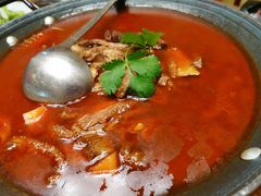 -霄汉牛三鲜湖北砂锅菜(万松园2店)