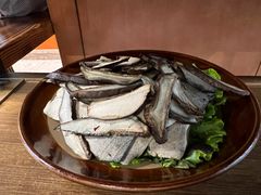 见手青-阿山卓·野生菌火锅·纳西火塘烤肉