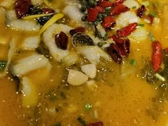 金汤酸菜鲈鱼-绿茶餐厅(城西银泰城店)