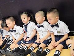 -黄浦乐烁龙鱼宝贝托育园(海潮路校区)