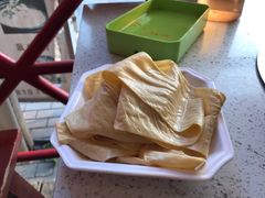 -钢管厂五区小郡肝串串香(蜀都万达店)