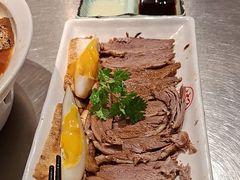 -潮界(凯德晶萃店)