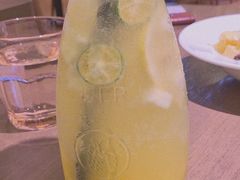-拉亚汉堡经典餐厅(商城路店)