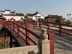 -八大山人梅湖景区