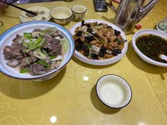 -凯盛食府(右玉小吃街店)