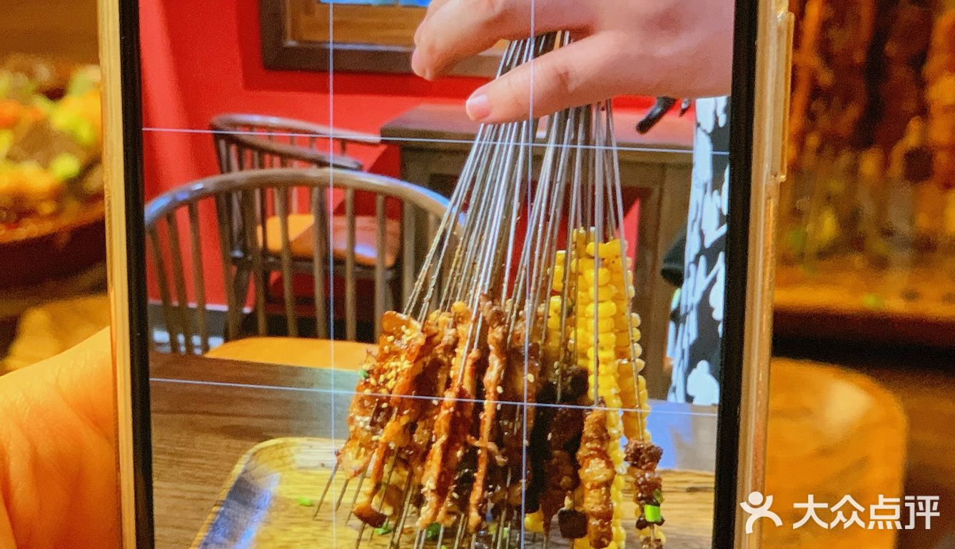 苏州探店🍻夏日夜晚在淮海街喝酒撸串吃冒菜