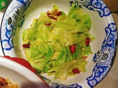油炝炒包菜-味上湘菜馆(阿波罗店)