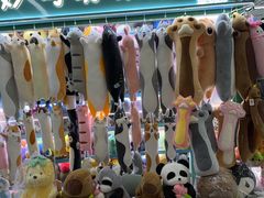 -义乌小商品批发市场(中国小商品城·篁园服装市场店)