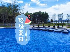 -上海滴水湖皇冠假日酒店