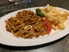 鸡肉哆呐薯条-Mevlana梅夫娜土耳其餐厅·清真