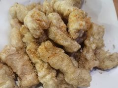 -爆炸头阿姨小四川正宗川味小吃(无任何分店)