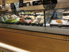 面包甜点陈列柜-星巴克臻选(上海合生汇1F店)