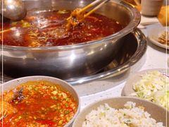 -肖肖酸萝卜鱼火锅(总店)