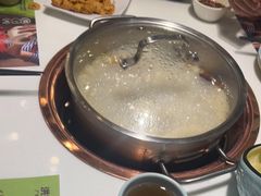 -洪氏嗨捞·猪肚鸡火锅(阳光天地店)