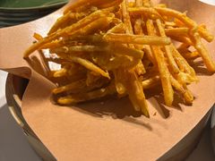 -费大厨辣椒炒肉(黄兴中心广场店)