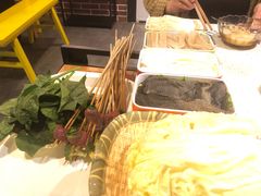-蜀都小君肝串串香火锅(龙华旗舰店)
