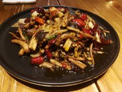 -十三式重庆江湖菜(金茂览秀城店)