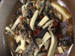 -醉美东江·三文鱼·烧鸡公